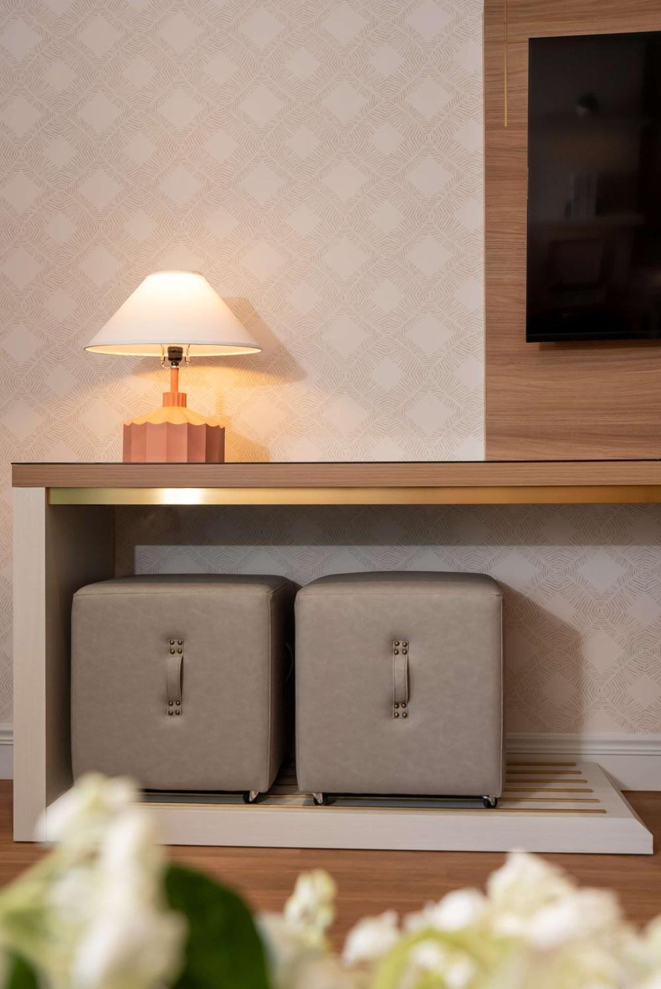 The Bentley Hotel Southampton, Part Of Jdv By Hyatt ภายนอก รูปภาพ