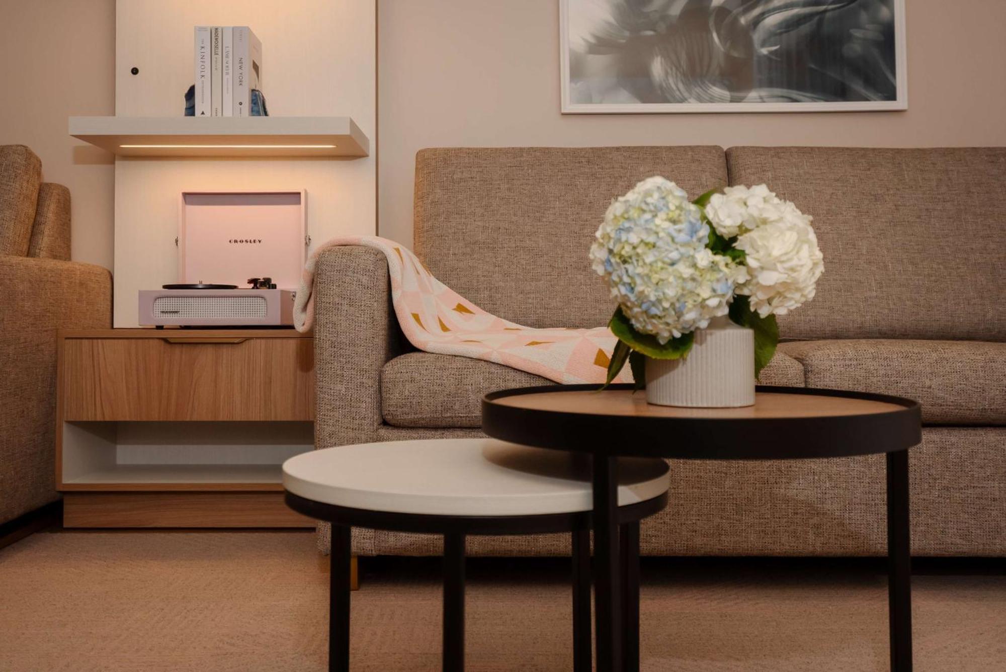 The Bentley Hotel Southampton, Part Of Jdv By Hyatt ภายนอก รูปภาพ